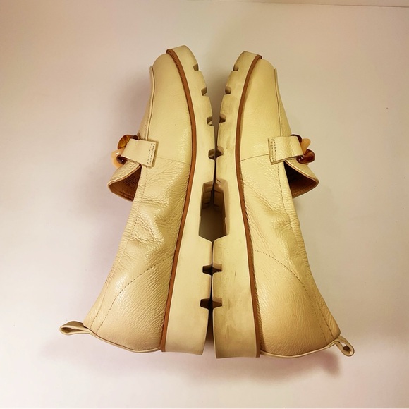 Vionic Cynthia Loafers with Orthotic Support - Picture 8 of 9